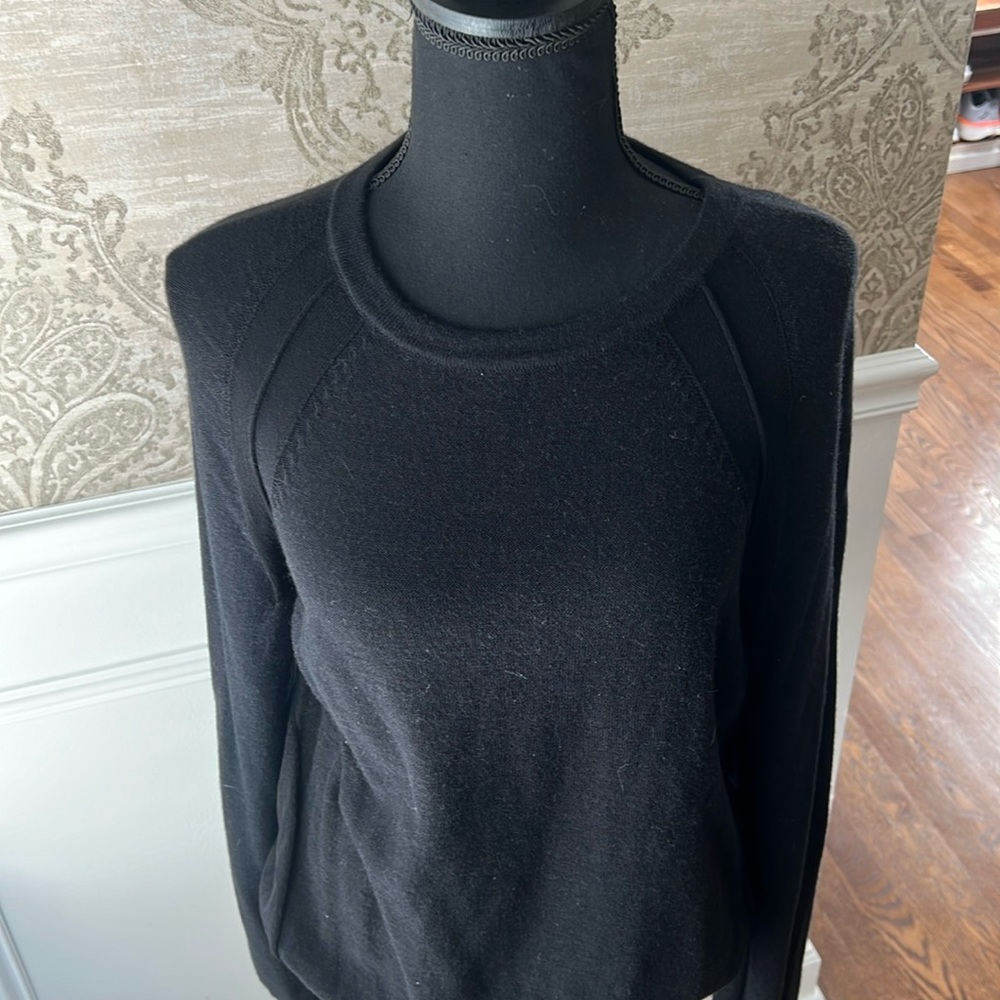 BCBGMAXAZRIA Black wool Sweater Size M